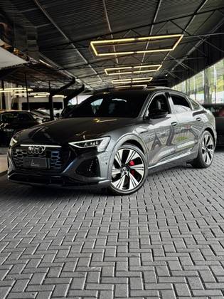 AUDI Q8 E-TRON 55 ELÉTRICO SPORTBACK PERFORMANCE BLACK QUATTRO